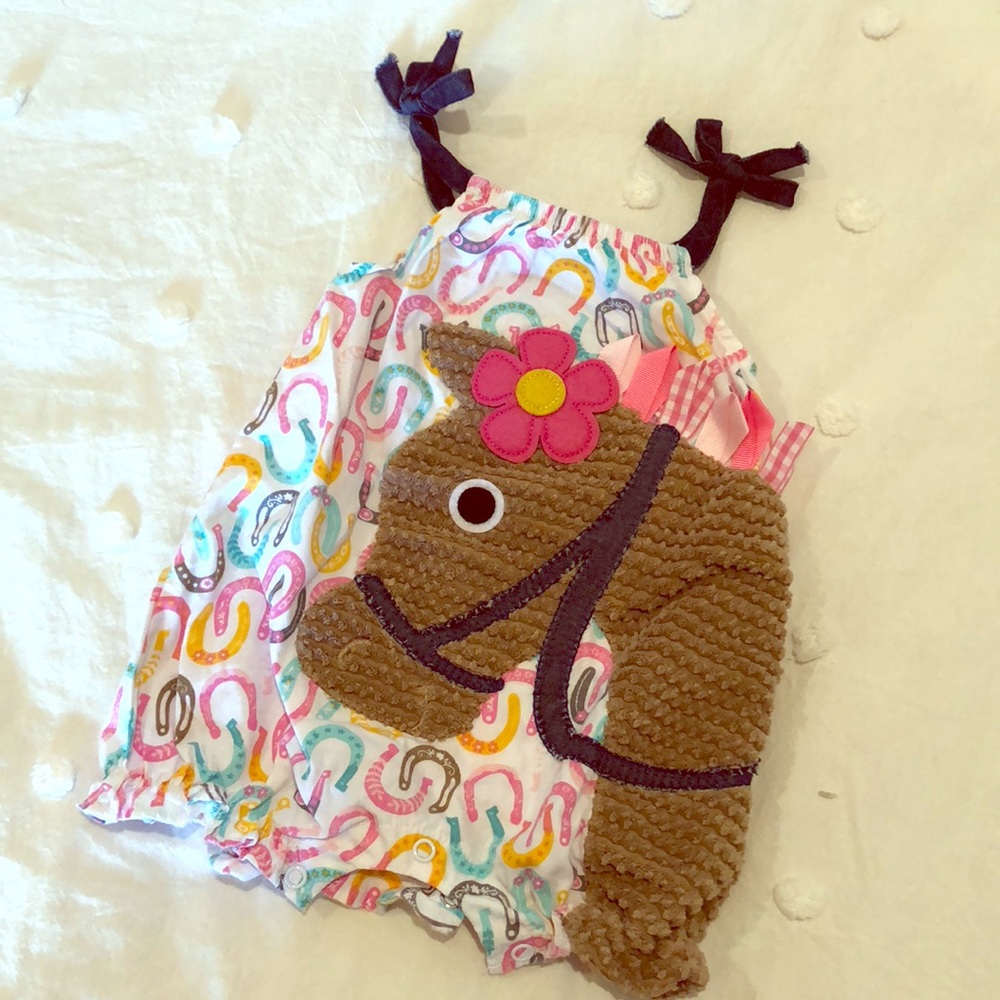 Mud pie bubble suit